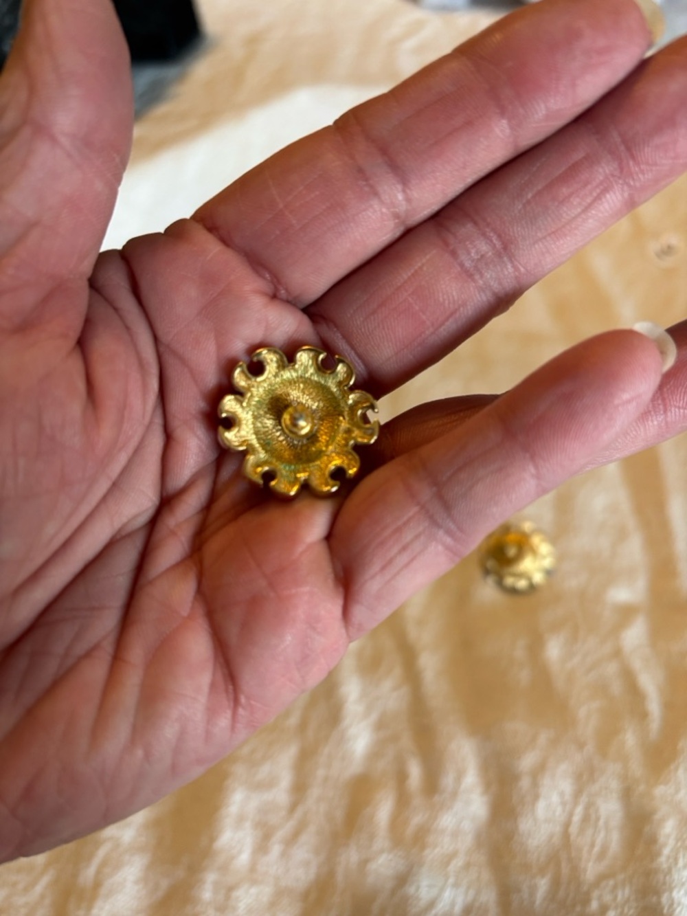 Dior Gold Sun Moon pierced Earrings - Picture 3 of 4